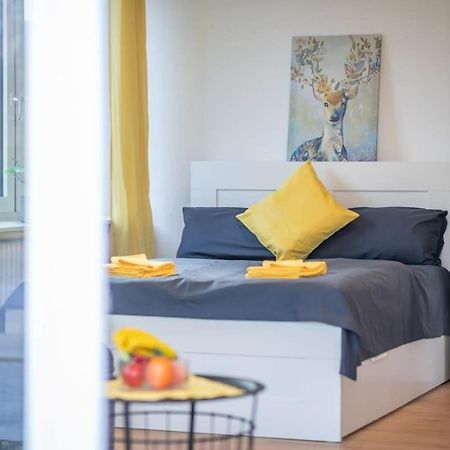 Beautiful 2 Bedroom Apartment Incl Parking Hamburg Luaran gambar