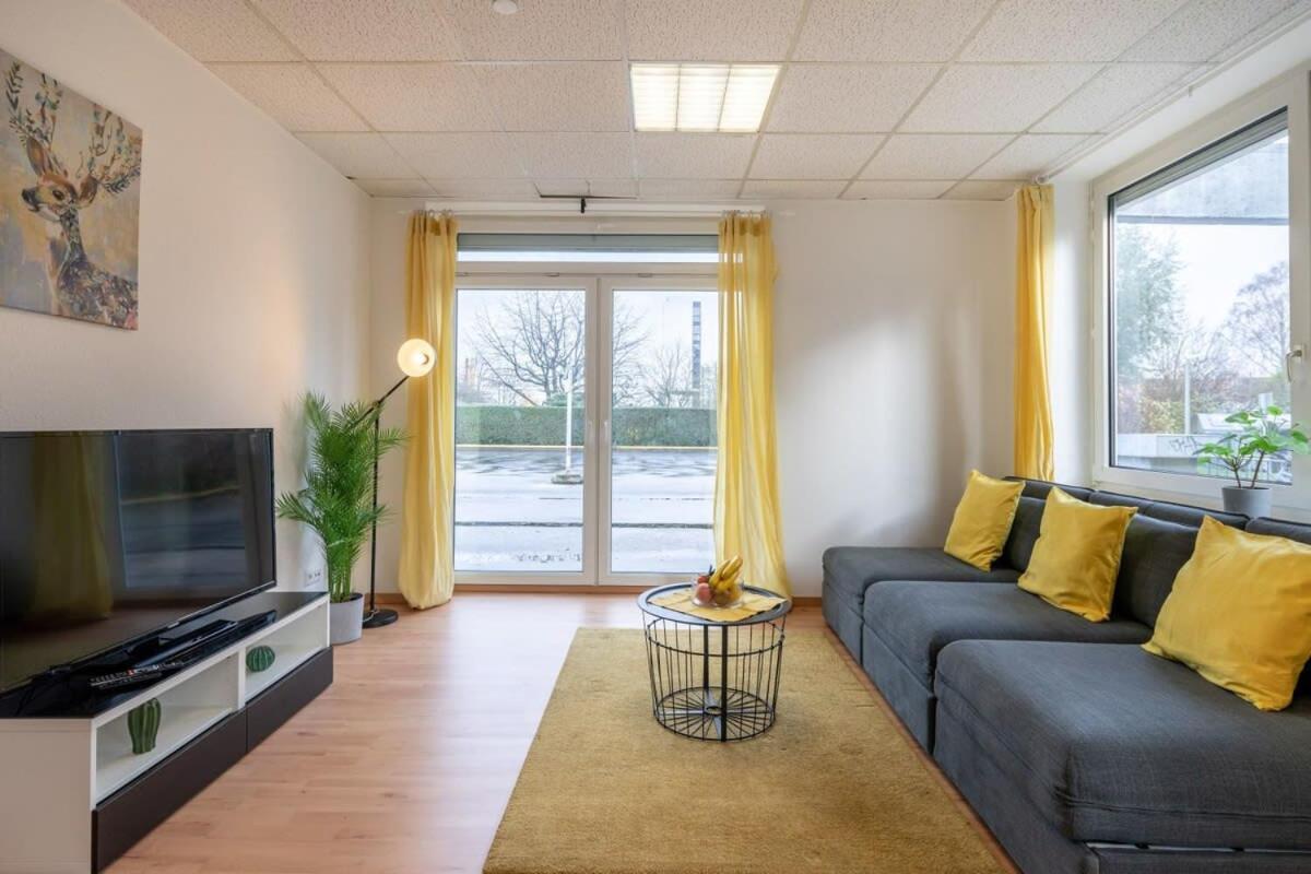 Beautiful 2 Bedroom Apartment Incl Parking Hamburg Luaran gambar