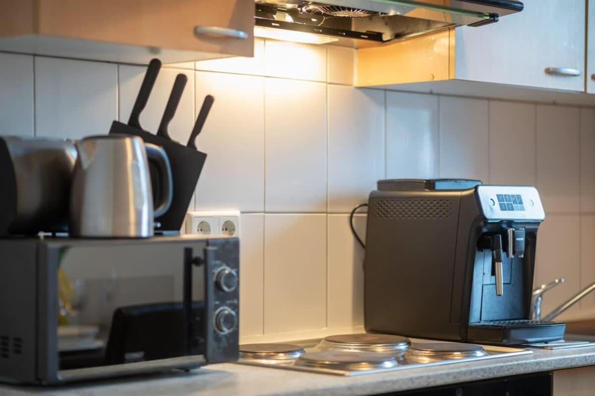Beautiful 2 Bedroom Apartment Incl Parking Hamburg Luaran gambar