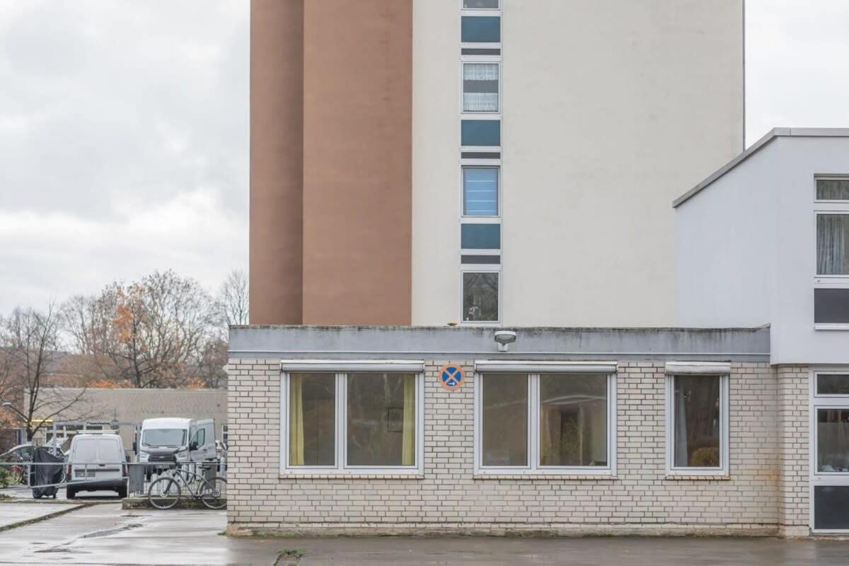 Beautiful 2 Bedroom Apartment Incl Parking Hamburg Luaran gambar